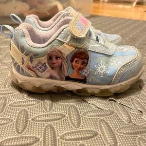 Frozen Light Up Sneakers, Toddler size 7